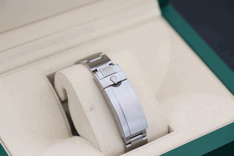 Rolex Sea-Dweller 4000 116600